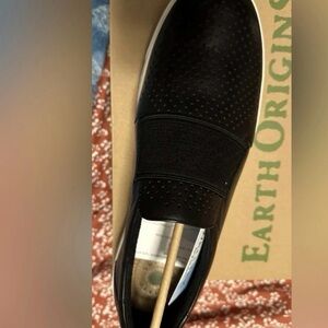 Earth Origins Women’s Size 12M NEW IN BOX Black Leather Melissa Shoes